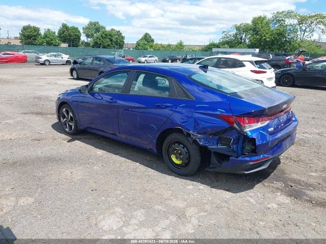 2023 HYUNDAI ELANTRA SEL 3