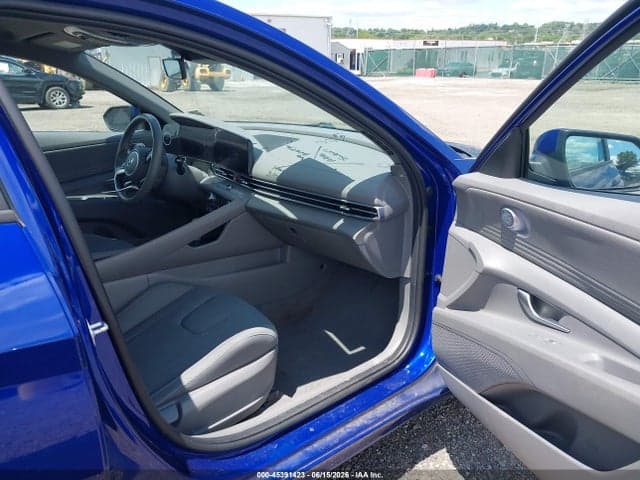 2023 HYUNDAI ELANTRA SEL 5