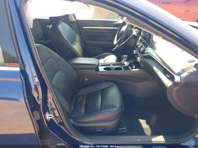 2023 NISSAN ALTIMA SR FWD 5