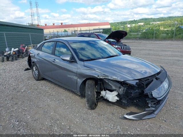2025 HYUNDAI ELANTRA SE - 1