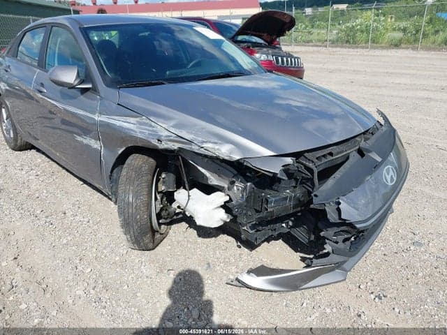 2025 HYUNDAI ELANTRA SE 6