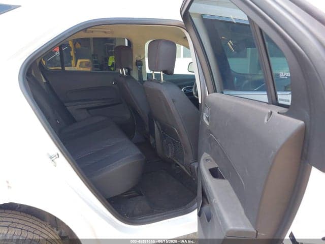 2017 CHEVROLET EQUINOX LS 8