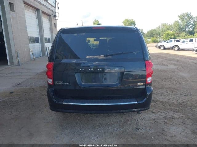 2018 DODGE GRAND CARAVAN SE 17