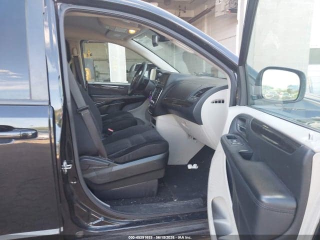 2018 DODGE GRAND CARAVAN SE 5