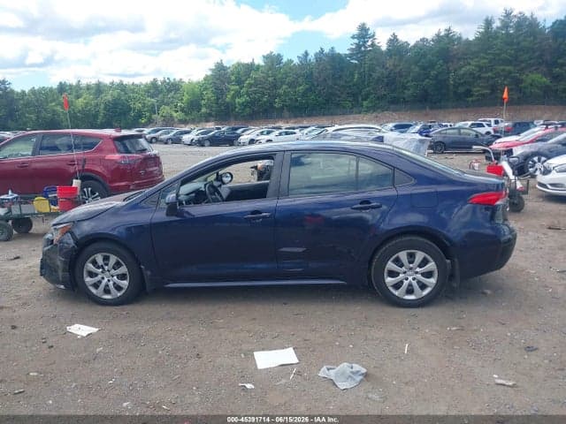 2022 TOYOTA COROLLA LE 13