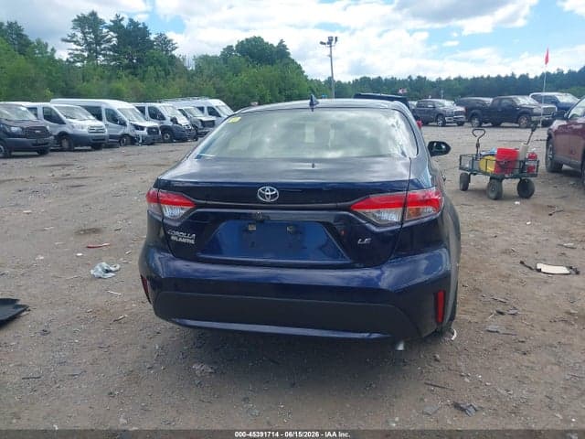 2022 TOYOTA COROLLA LE 15