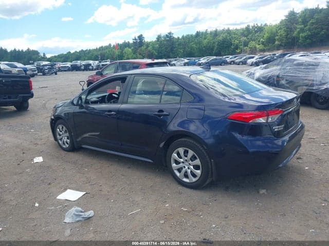 2022 TOYOTA COROLLA LE 3