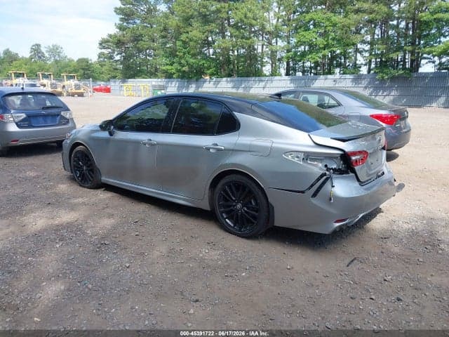 2023 TOYOTA CAMRY XSE AWD 3