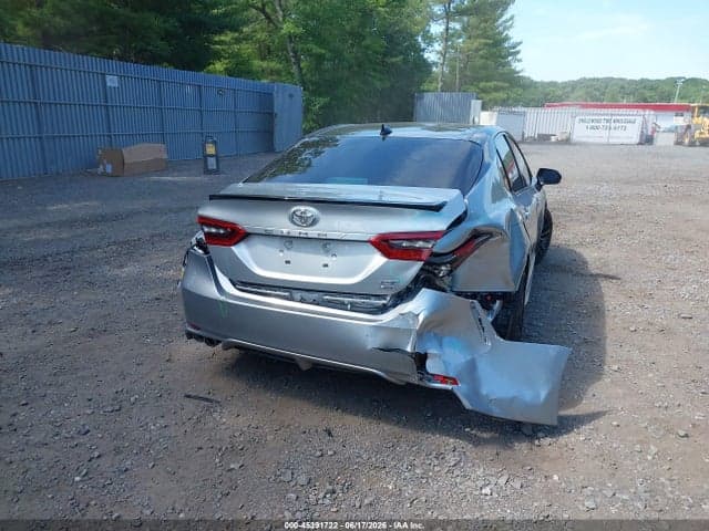 2023 TOYOTA CAMRY XSE AWD 6