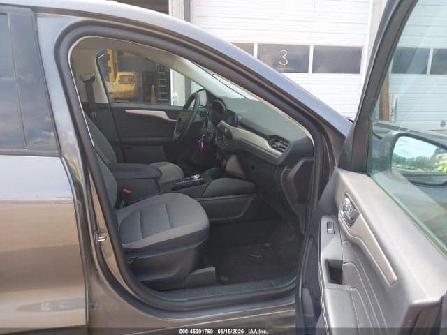 2021 FORD ESCAPE S 5