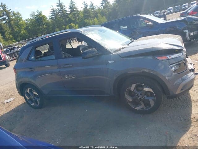 2022 HYUNDAI VENUE LIMITED 13