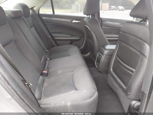 2019 CHRYSLER 300 TOURING 8
