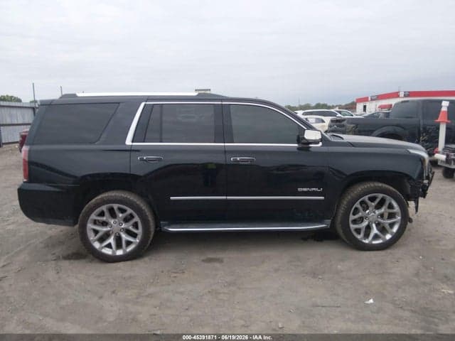 2016 GMC YUKON DENALI 14