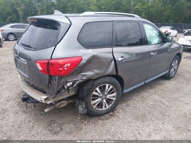 2019 NISSAN PATHFINDER S 4