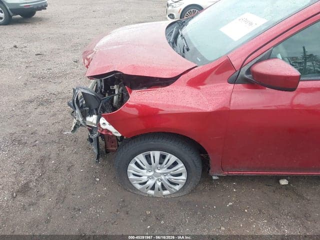 2019 NISSAN VERSA 1.6 SV 11