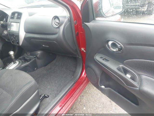 2019 NISSAN VERSA 1.6 SV 5