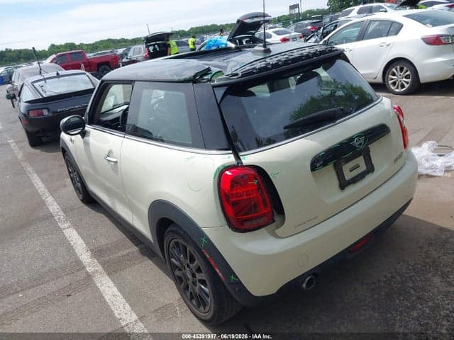 2021 MINI HARDTOP COOPER 3
