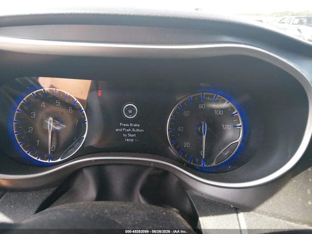 2025 CHRYSLER VOYAGER LX 6