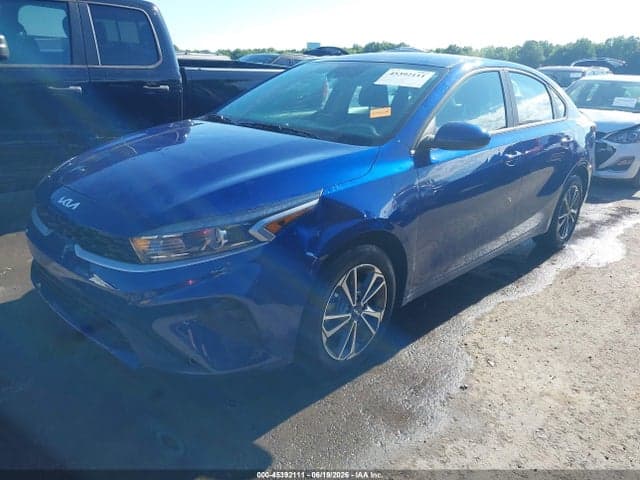 2024 KIA FORTE LXS 2