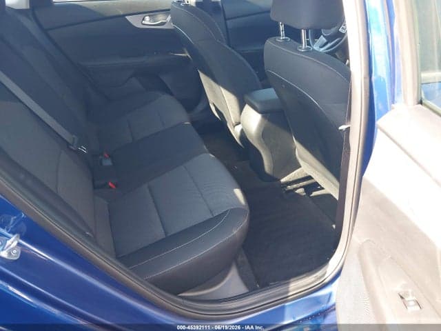 2024 KIA FORTE LXS 8