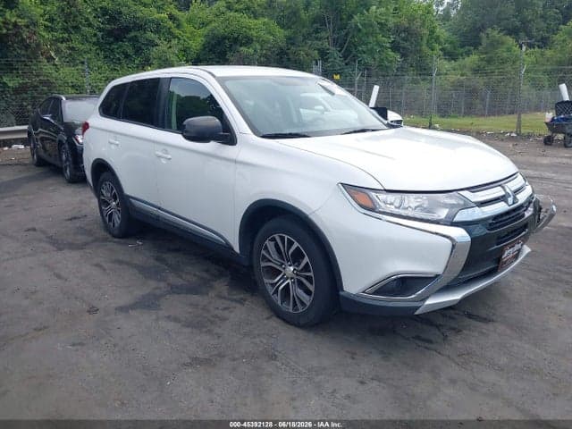 2017 MITSUBISHI OUTLANDER ES
