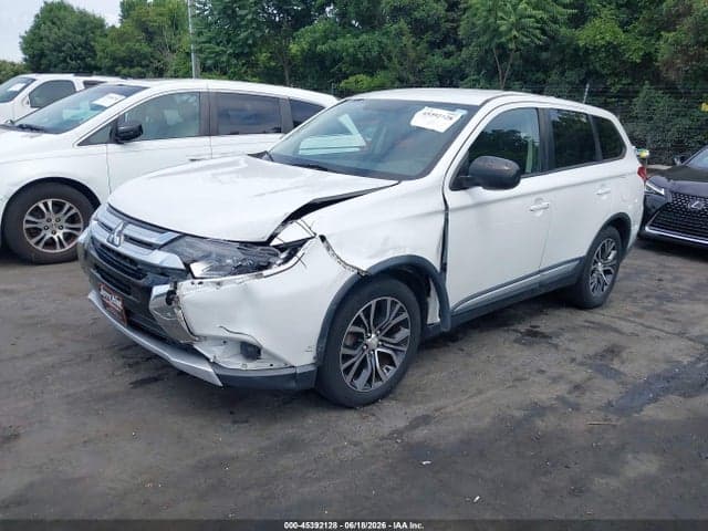 2017 MITSUBISHI OUTLANDER ES 2