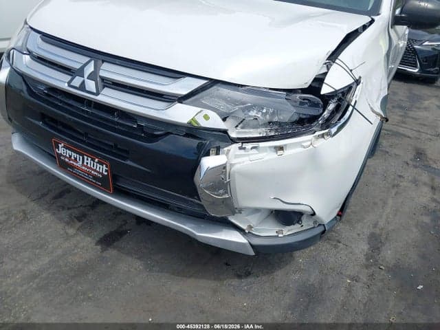 2017 MITSUBISHI OUTLANDER ES 6
