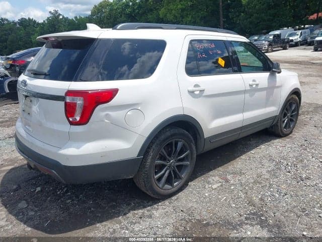 2017 FORD EXPLORER XLT 4