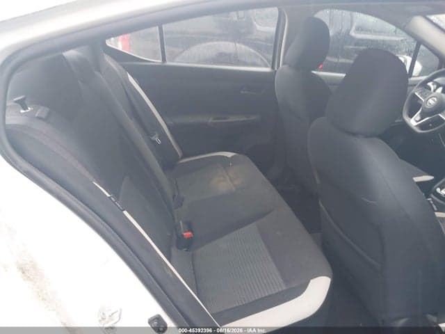 2021 NISSAN VERSA SV XTRONIC CVT 8