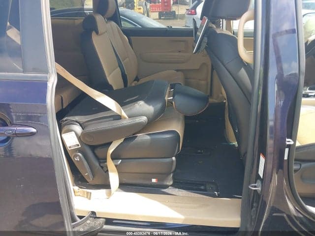2020 KIA SEDONA EX 8