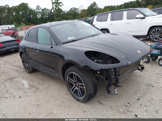 2020 PORSCHE MACAN 1