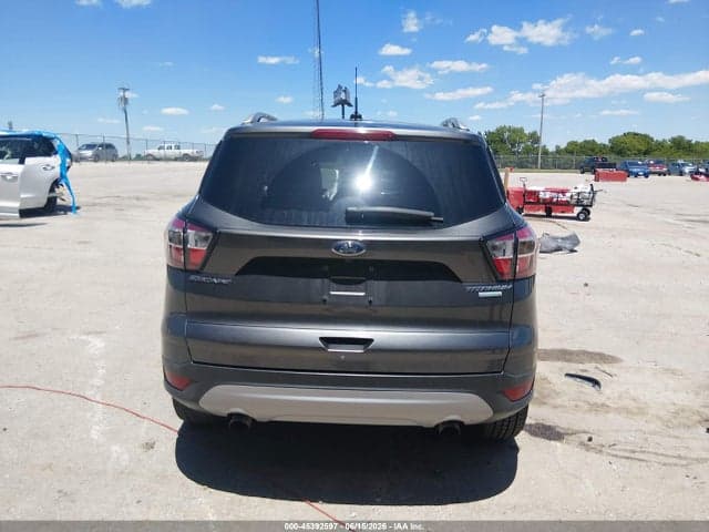 2017 FORD ESCAPE TITANIUM 16
