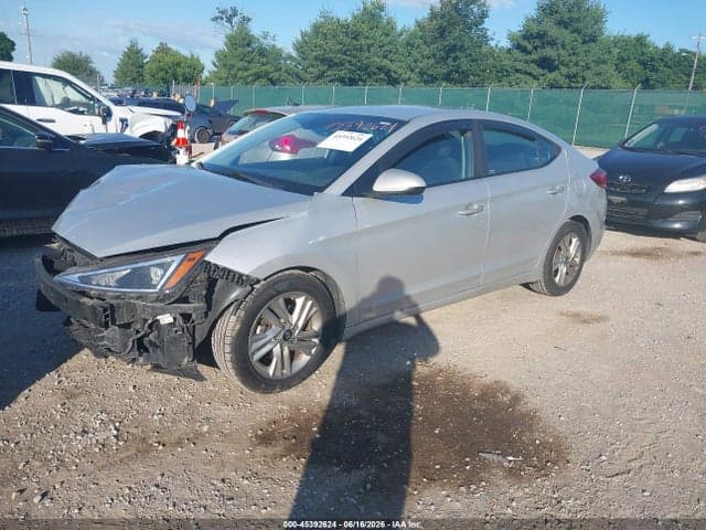 2019 HYUNDAI ELANTRA SEL 3