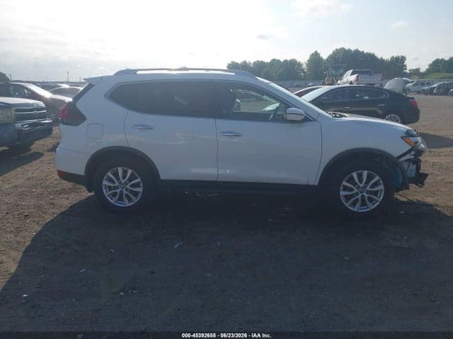2019 NISSAN ROGUE S 14