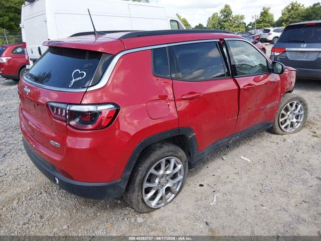 2023 JEEP COMPASS LATITUDE LUX FWD 4