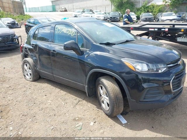 2020 CHEVROLET TRAX AWD LS - 1