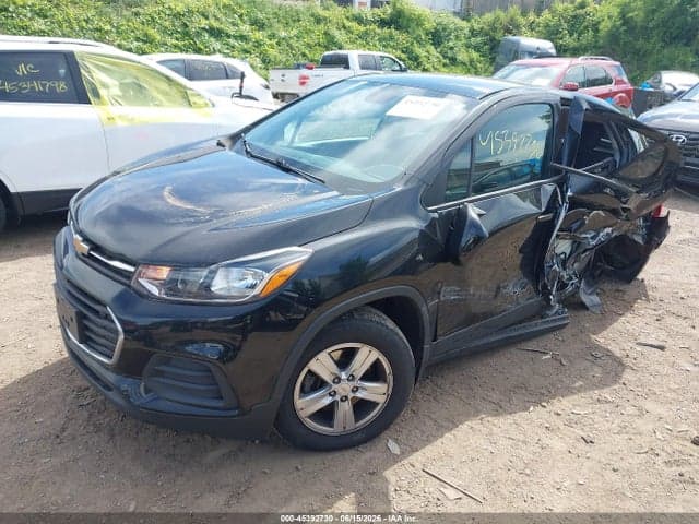 2020 CHEVROLET TRAX AWD LS 2