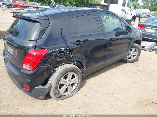 2020 CHEVROLET TRAX AWD LS 4