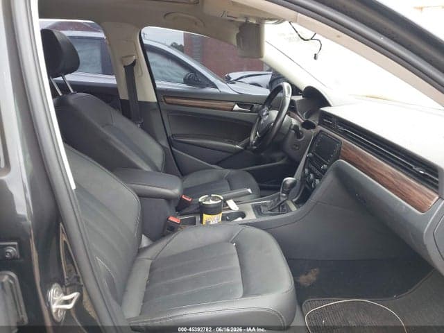 2020 VOLKSWAGEN PASSAT 2.0T SEL 5