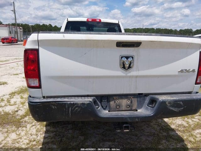 2020 RAM 1500 CLASSIC TRADESMAN 4X4 8' BOX 16