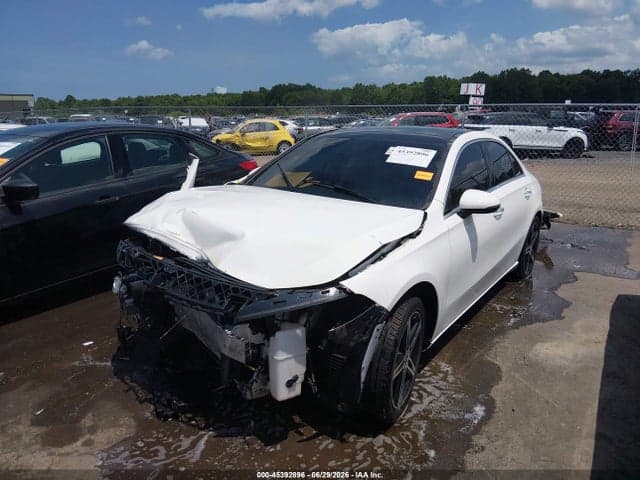 2019 MERCEDES-BENZ A 220 4MATIC 2