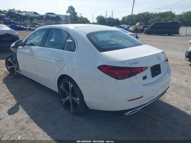 2024 MERCEDES-BENZ C 300 3