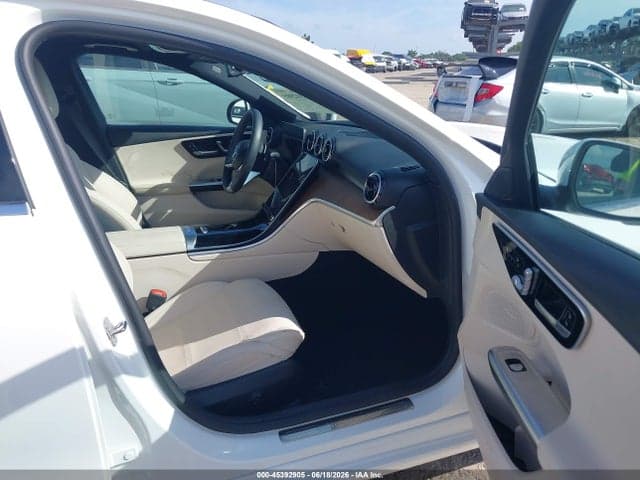 2024 MERCEDES-BENZ C 300 5