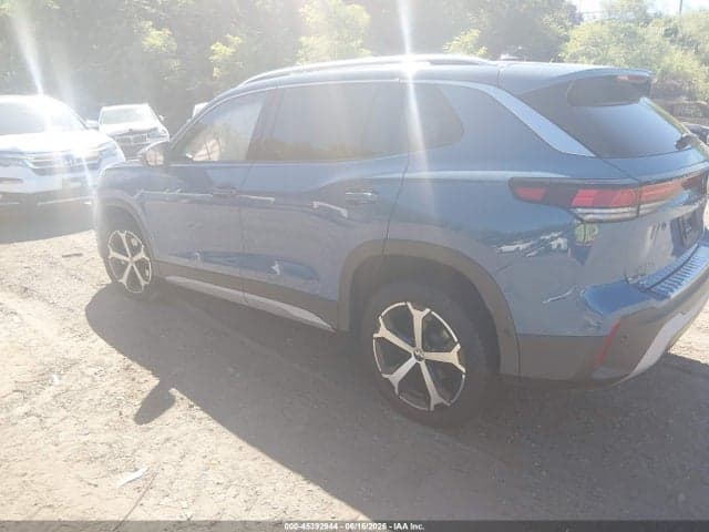 2025 VOLKSWAGEN TIGUAN 2.0T SE 3