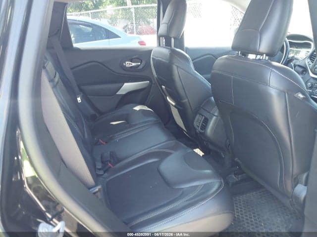 2018 JEEP CHEROKEE LATITUDE PLUS 4X4 8