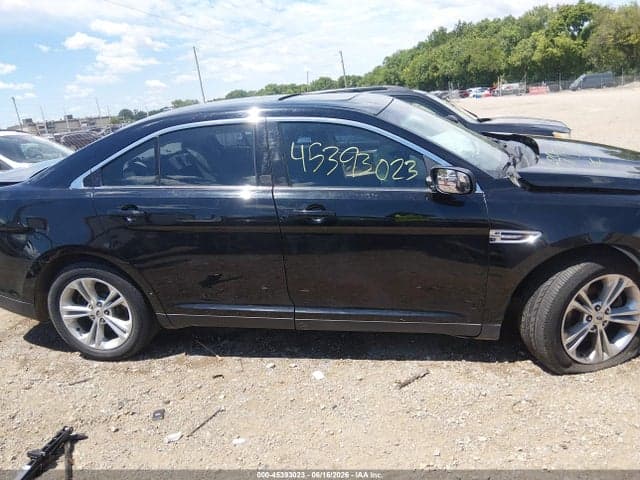 2017 FORD TAURUS SEL 13