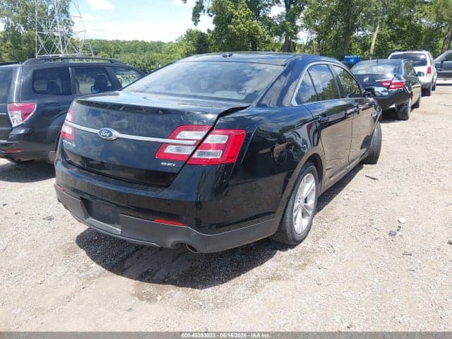 2017 FORD TAURUS SEL 4