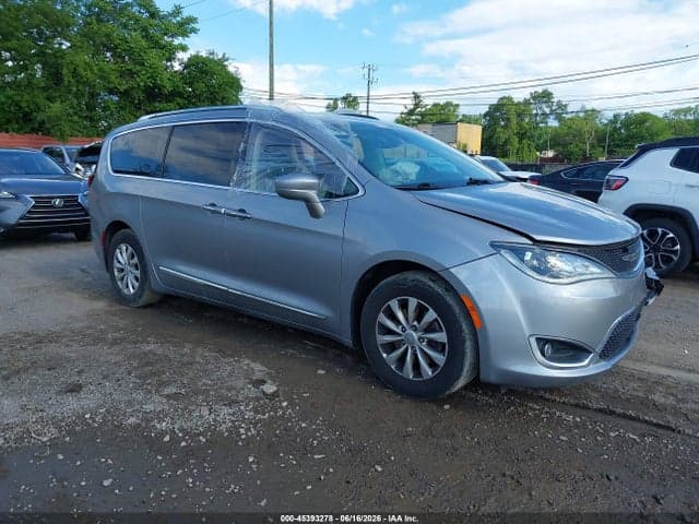 2017 CHRYSLER PACIFICA TOURING-L PLUS