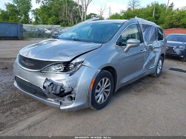 2017 CHRYSLER PACIFICA TOURING-L PLUS 2