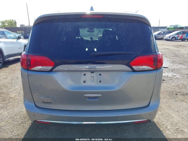 2017 CHRYSLER PACIFICA TOURING-L PLUS 16